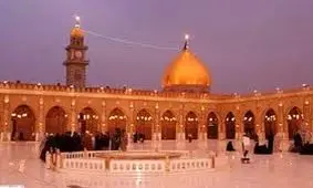 نظم عجیب نمازگزاران در مسجد کوفه؛ اقامه نماز جماعت پس از ۴ ماه/ عکس