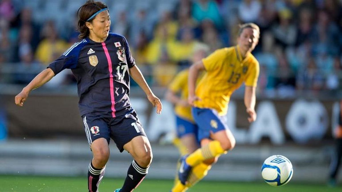 چرا ستاره فوتبال زنان ژاپن به عضویت یک تیم مردان در می‌آید؟