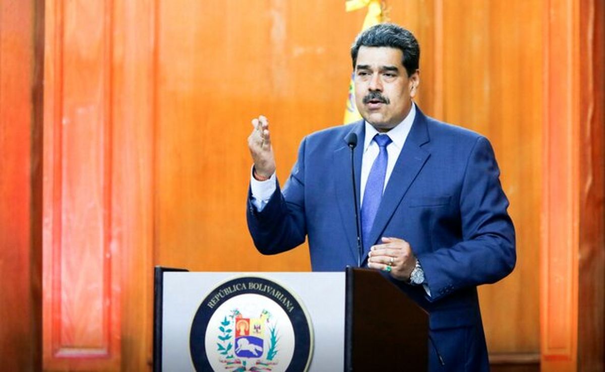 مادورو از بازداشت "جاسوس" آمریکا در اطراف پالایشگاه‌ها خبر داد