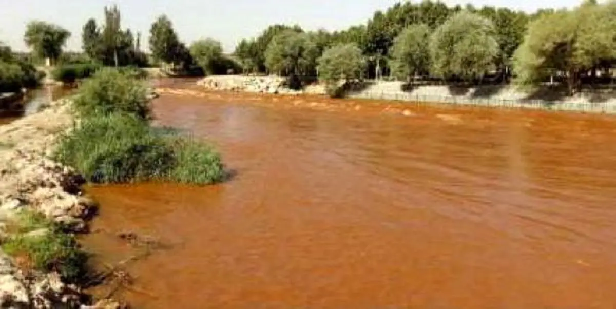 علت تغییر رنگ زاینده رود مشخص شد
