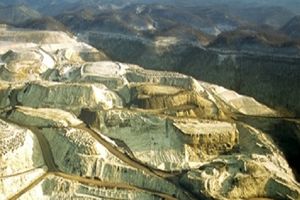 استخراج یک هزار و ۴۹۲ کیلوگرم شمش طلا از معدن طلای اندریان