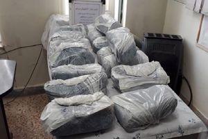 حدود یک تن موادمخدر در میرجاوه کشف شد
