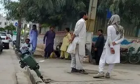 با بسته‌های‌ معیشتی مشکلات کارگران برطرف نمی‌شود/ نبود حتی یک واحد فرآوری خرما در سیستان و بلوچستان/ ضرورت آموزش فنی به کارگران بومی برای اشتغال در چابهار