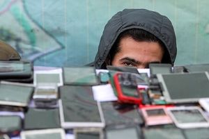 دستگیری سارقان موبایل‌قاپ در اهواز پس از انتشار کلیپ سرقت