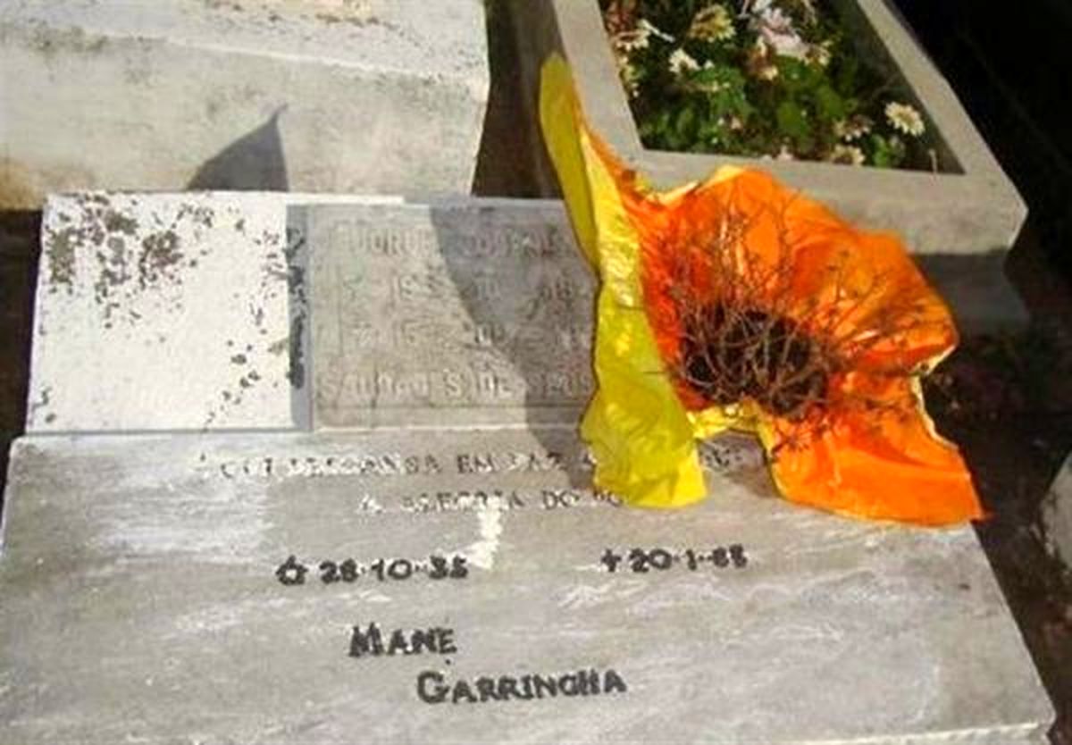 استخوانهای اسطوره برزیل از داخل قبرش دزیده شد!