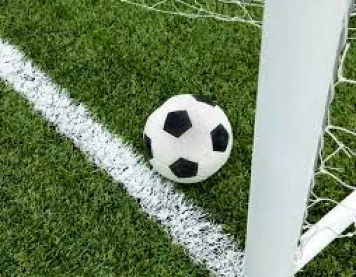 رابطه دروازه بان معروف با خانم مهندس جوان جنجال به پا کرد