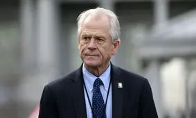 درگیری لفظی مشاور ترامپ با مجری سی ان ان و قطع گفت وگوی آنها/ ویدئو