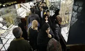 رکوردزنی روزانه دلار و سکه؛ شکاف نرخ آزاد و رسمی یورو از ۴ هزارتومان گذشت 