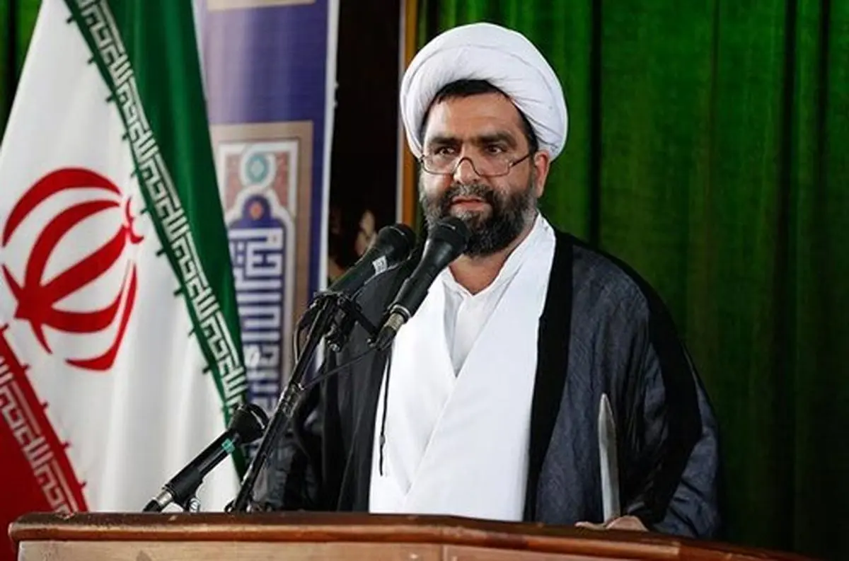 شورای شهر کیش به دنبال راهکارهای مناسب برای رفع مشکلات ساکنین جزیره باشد