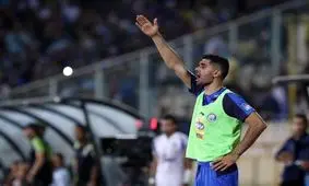 علی کریمی در استقلال ماندنی شد