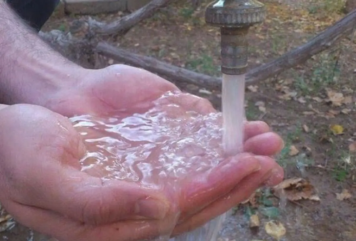 عدم وجود آلودگی در آب روستای شیخ صله