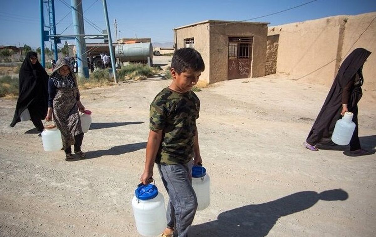 مشکلات آبی عنبران با پروژه تامین متوازن آب شرب رفع می‌شود