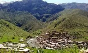 روستایی که در کوهپایه الوند است اما آب شرب ندارد
