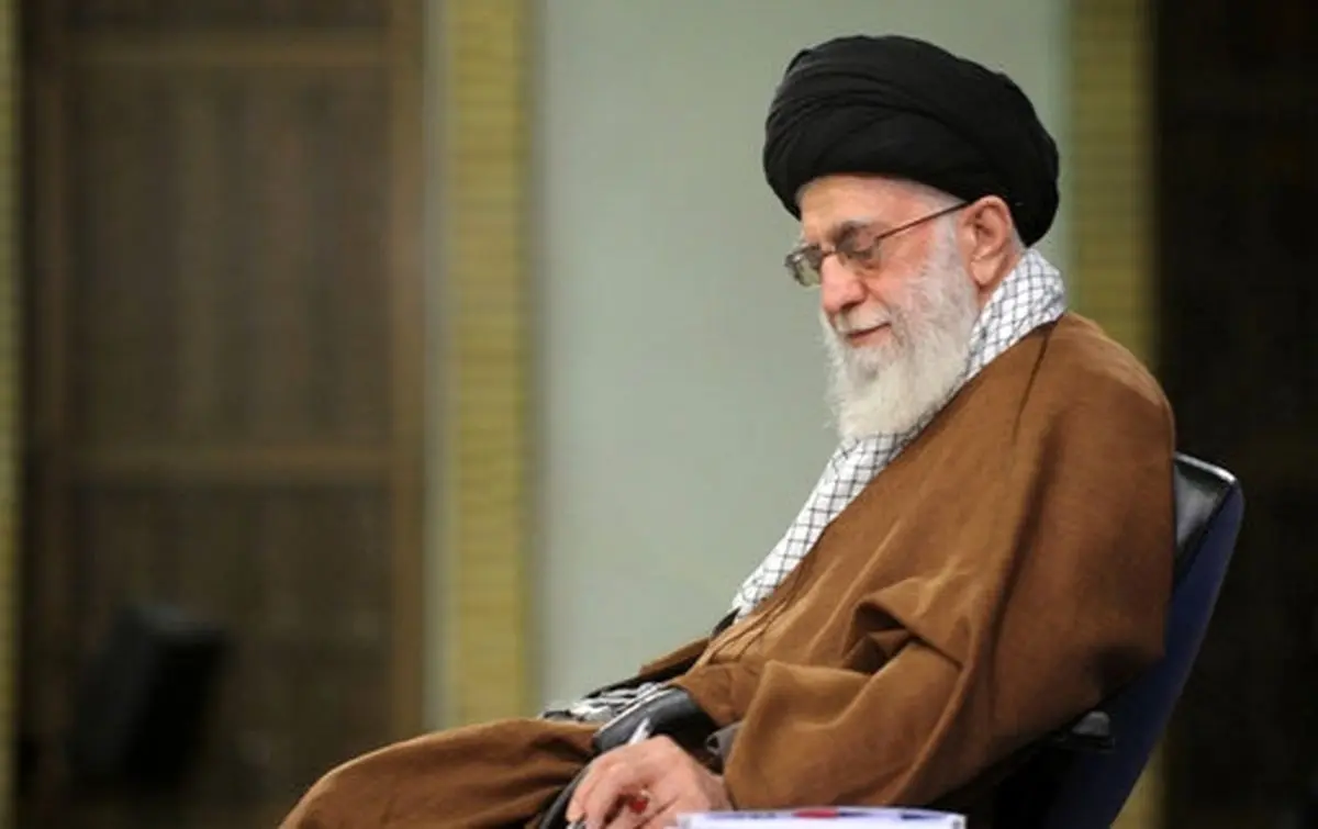 نظر رهبر انقلاب درباره شکستن قفل نرم افزارها و کپی رایت