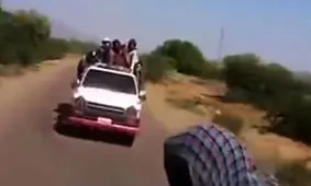 چپ کردن وحشتناک خودروی حامل میهمانان مراسم عروسی/ ویدئو