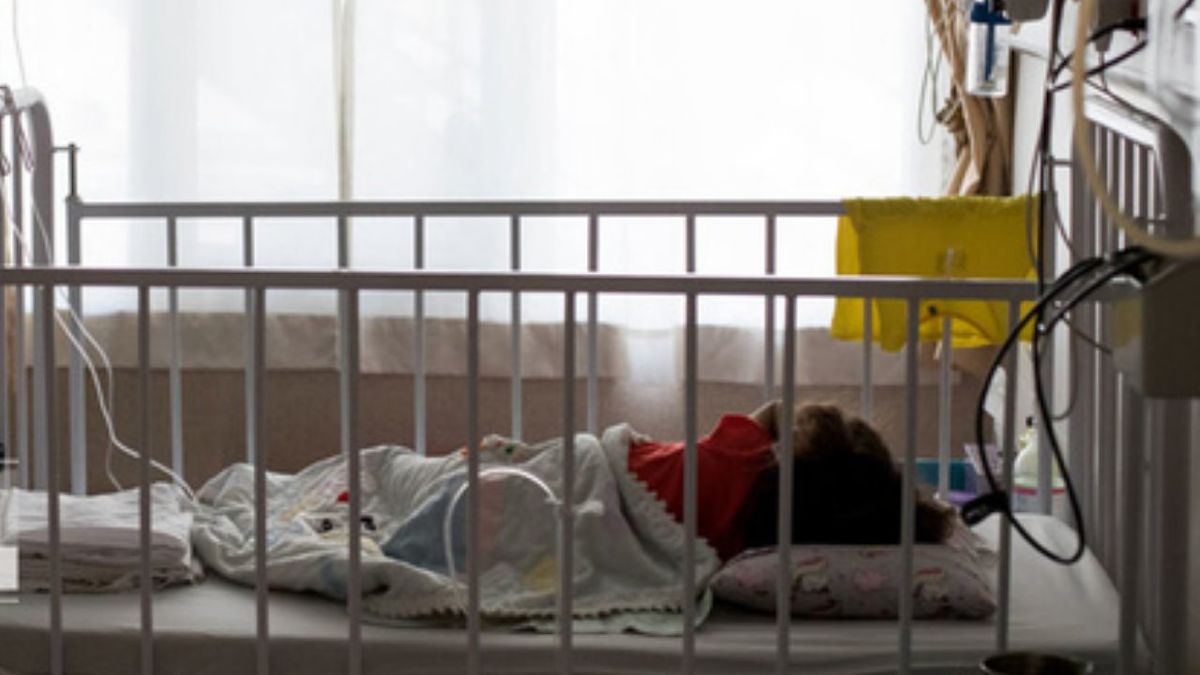 موج جدید کرونا بیشتر سراغ سنین پایین می‌رود/ افزایش ورودی کودکان به بیمارستان‌ها