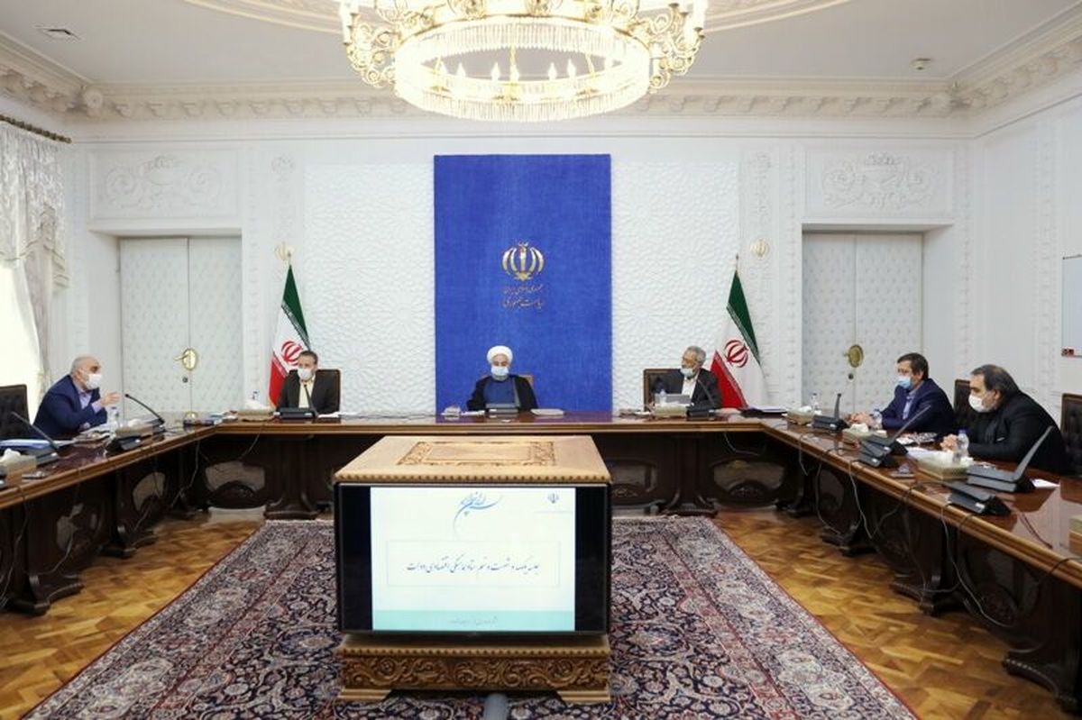 موانع اداری، قضایی و سیاسی تولید و سرمایهگذاری باید برطرف شود