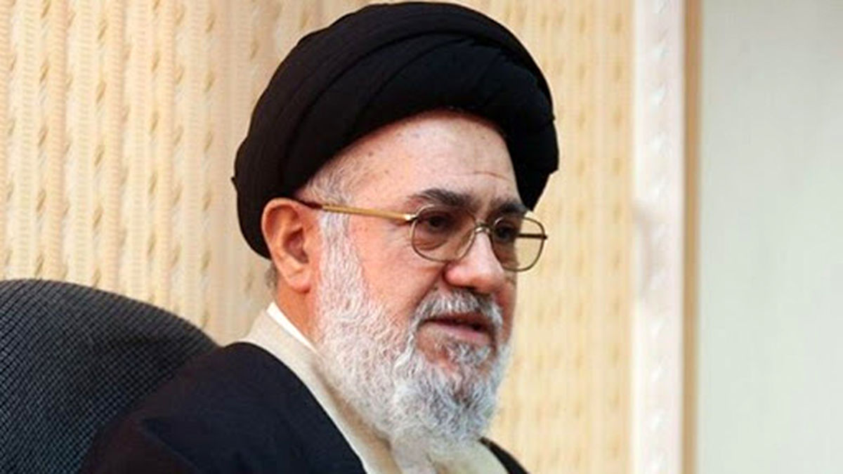 مبلغ: موسوی خوئینیها ادعای لیدری و رهبری ندارد / این بحثها انحرافی است