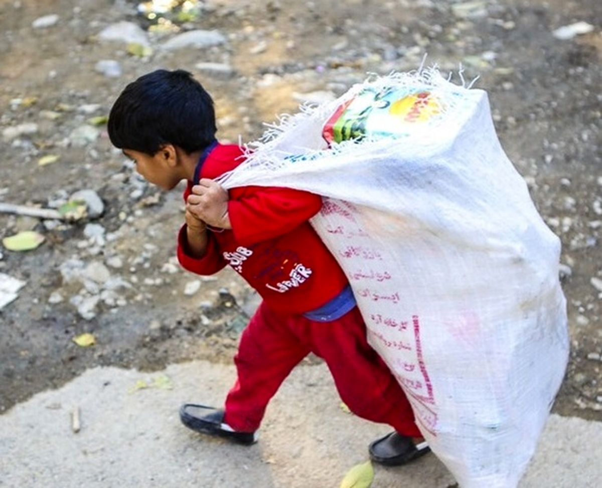 کرونا باعث افزایش کودکان کار در مشهد شد/اجرای قانون حمایت از اطفال و نوجوانان ؛ شاید وقتی دیگر