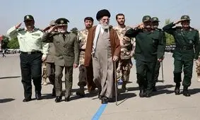 آیت الله خامنه ای روزانه چند ساعت کار می‌کنند؟