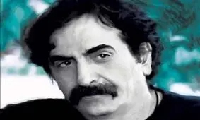 مثنوی‌خوانی شهرام ناظری در کنار آرامگاه مولانا/ ویدئو