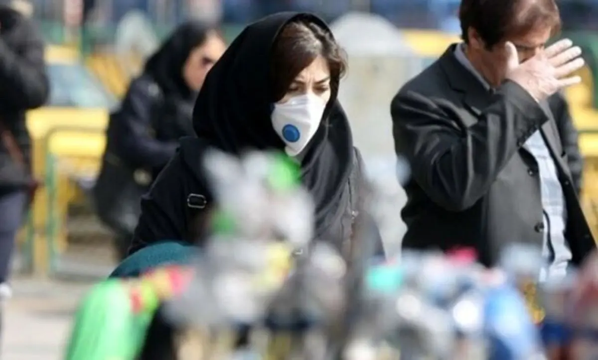 هنگام خروج از خانه در دوران کرونا حتما این ۵ وسیله را همراه داشته باشید