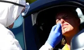 پاره شدنِ لایه محافظ مغزِ یک زن آمریکایی حین انجام تست کرونا