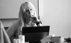 یک روزنامه‌نگار روس بعد از تفتیش پلیس، خودسوزی کرد