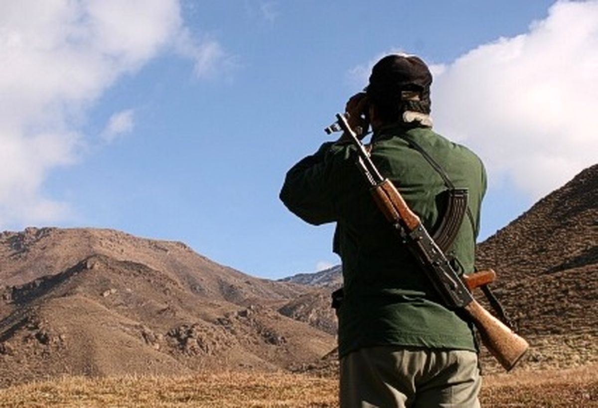 تفنگ محیطبان جان خودش را گرفت