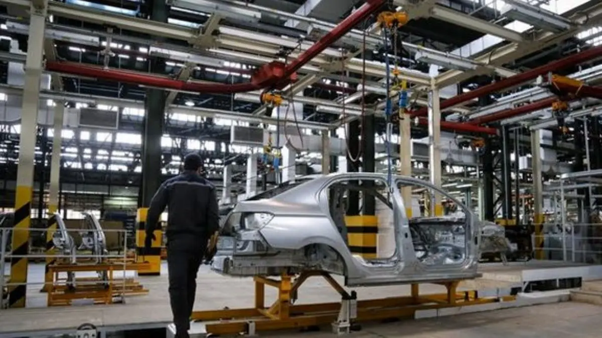 دخالت‌های بی مورد مجلسی‌ها صنعت خودرو را بیچاره کرده است‌!