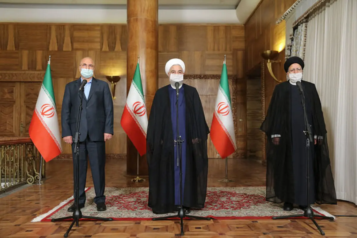 جلسه سران قوا نباید لغو می‌شد/ «روحانی» از قرنطینه خارج شود