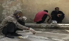 این هم یک شغل پردرآمد برای معتادها!