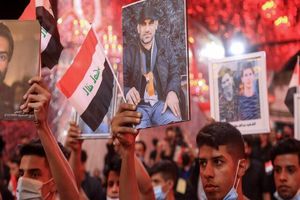 مشارکت تظاهرکنندگان عراقی در زیارت اربعین برای تاکید بر خواسته‌های خود