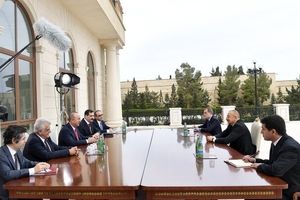 وزیر خارجه ترکیه در باکو قول ادامه حمایت از جمهوری آذربایجان را داد
