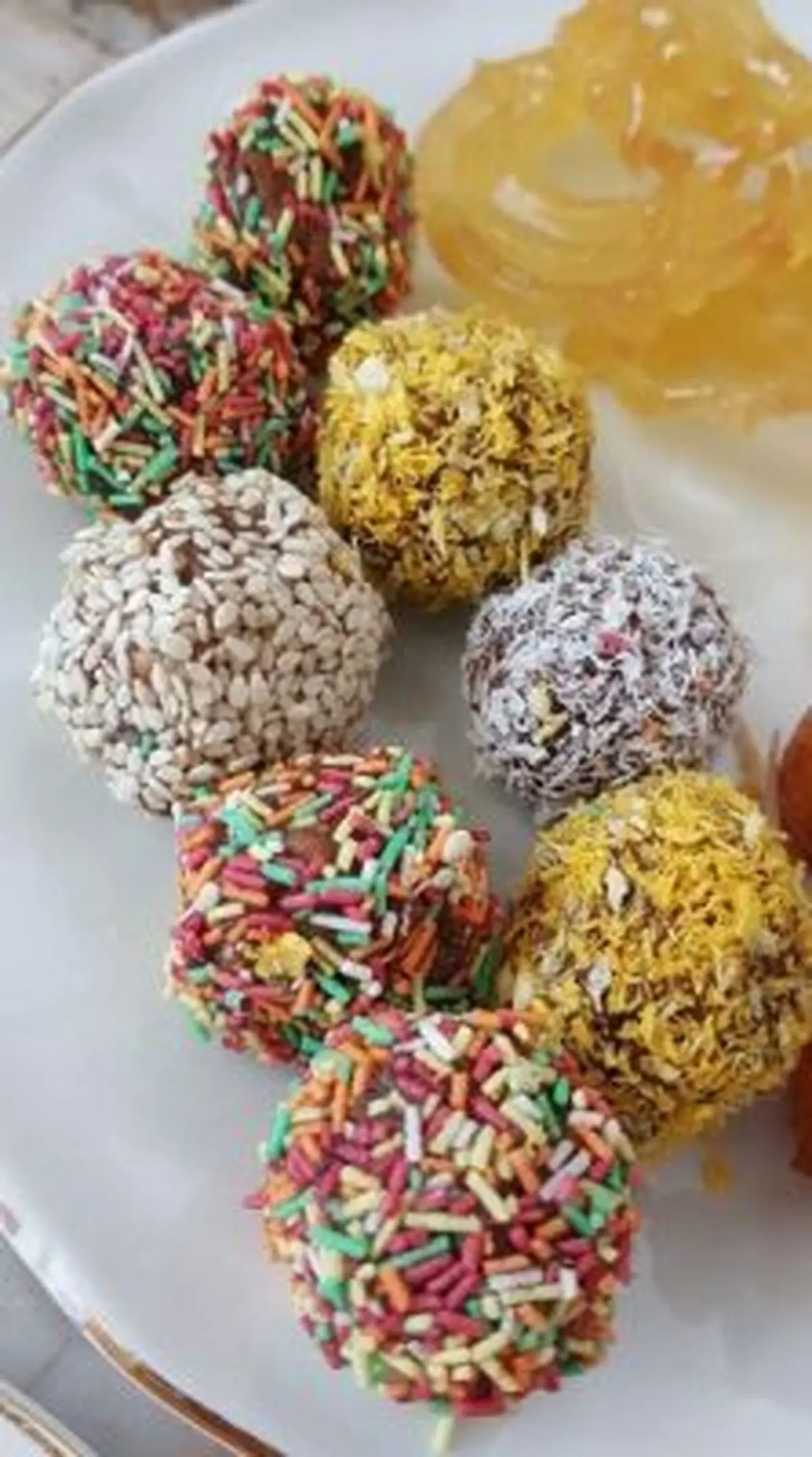 توپک خرما یک ایده مناسب برای افطار