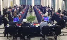 جنگ اقتصادی را با موفقیت پشت سر می‌گذاریم