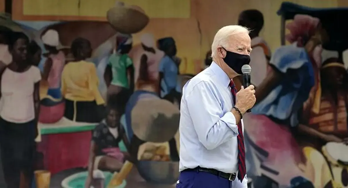 حرف‌های بایدن درباره "زنان جوان زیبا" جنجالی شد