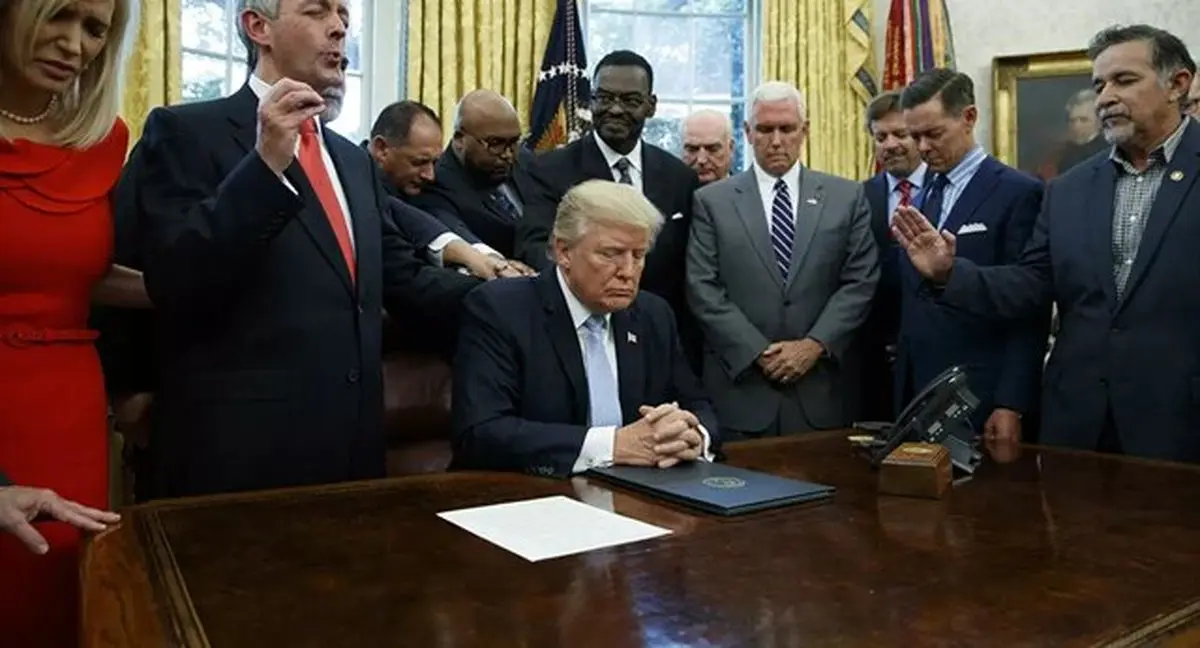 ادعای اریک ترامپ: پدرم مسیحیت را نجات داد!