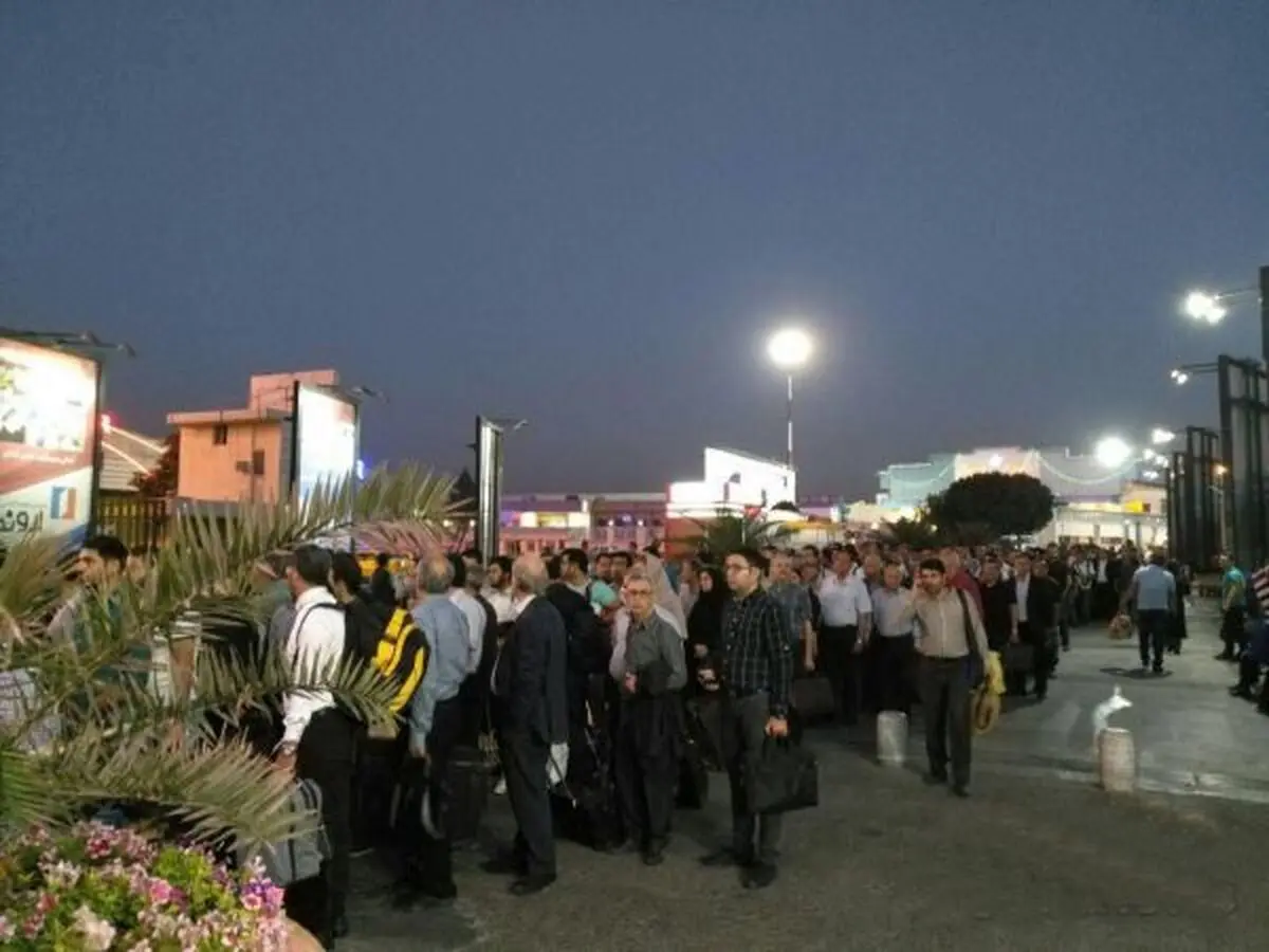 صف طولانی در ایستگاه بازرسی مسافران فرودگاه مهرآباد