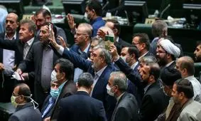 چرا قالیباف در برابر توهین نمایندگان به روحانی سکوت کرده است؟