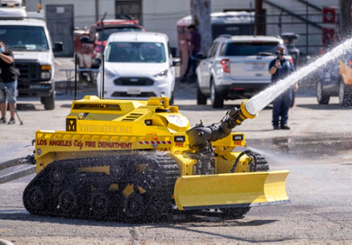استخدام ربات‌های آتش نشان در لس آنجلس