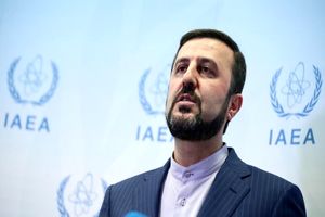 غریب‌آبادی: با پایان تحریم‌های تسلیحاتی، دیگر حتی با وجود سلاح‌های ایرانی در کشورهای مختلف، تحریم‌ نمی‌شویم
