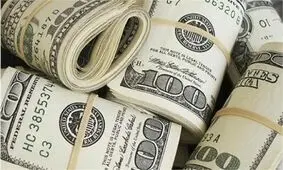 دلار به کانال ۳۲ هزار تومانی نزدیک شد