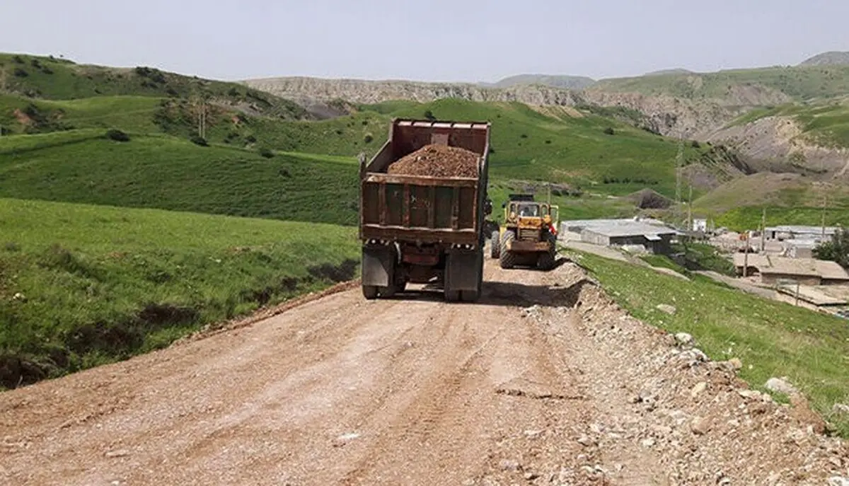 راه دسترسی به هزار هکتار زمین کشاورزی روانسر هموار شد