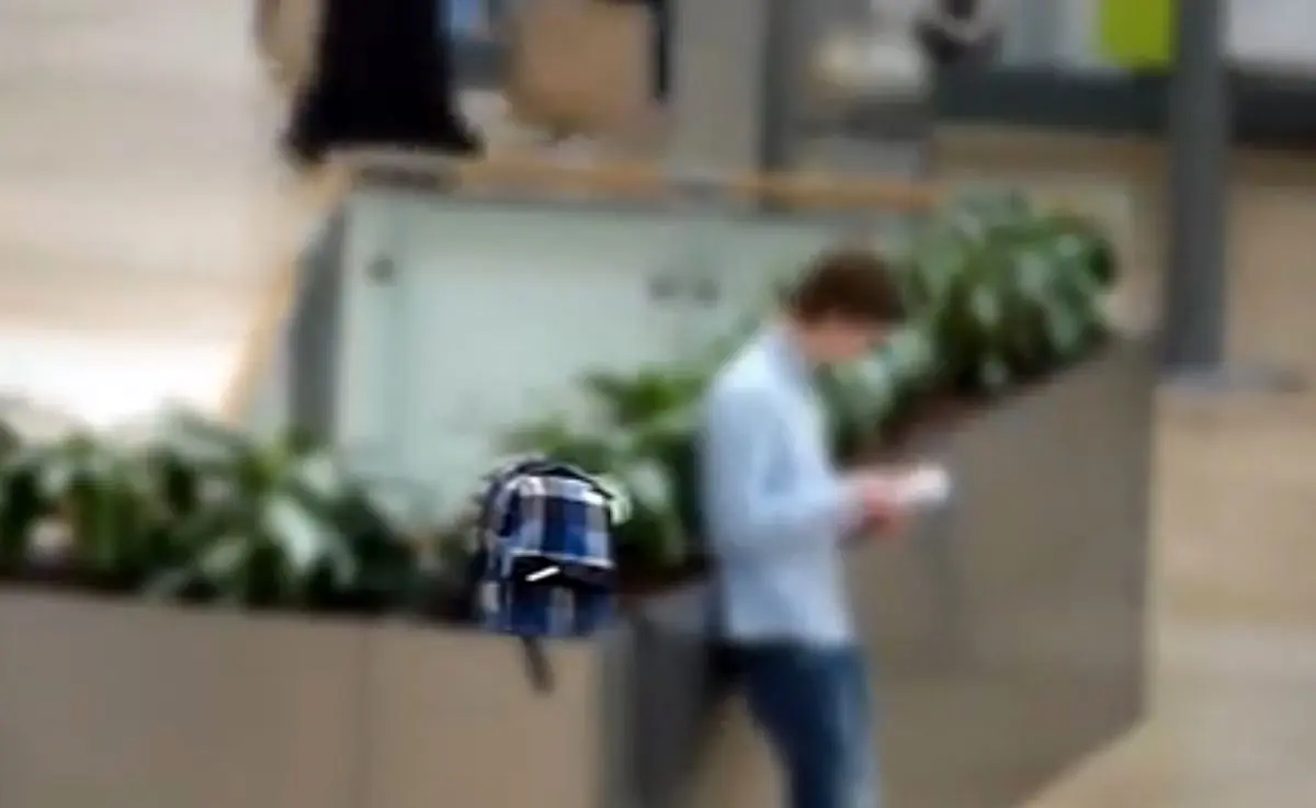 چگونه دوربین و میکروفون گوشی‌هایمان در اختیار دیگران قرار می گیرد؟