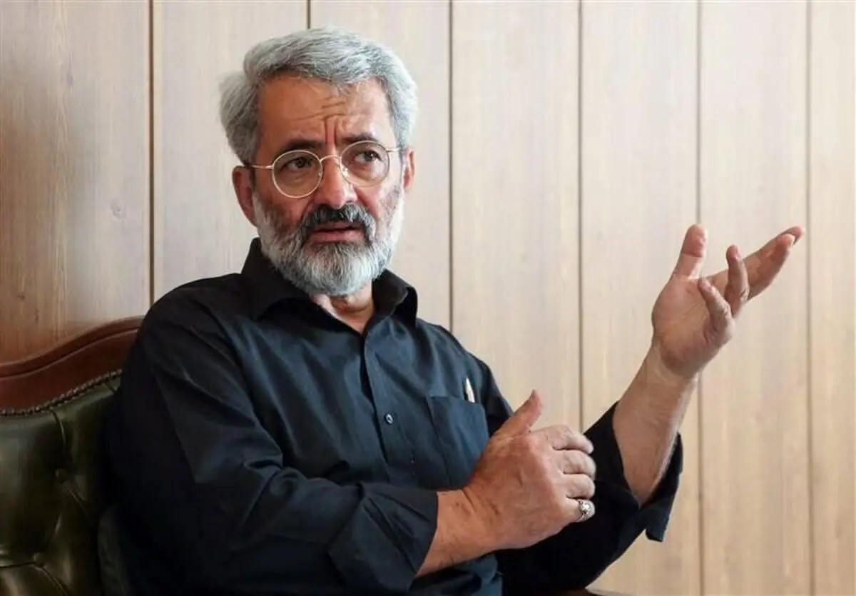 کسانی که از استیضاح رئیس جمهور حرف می زنند از شرایط روز کشور و دنیا درکی ندارند
