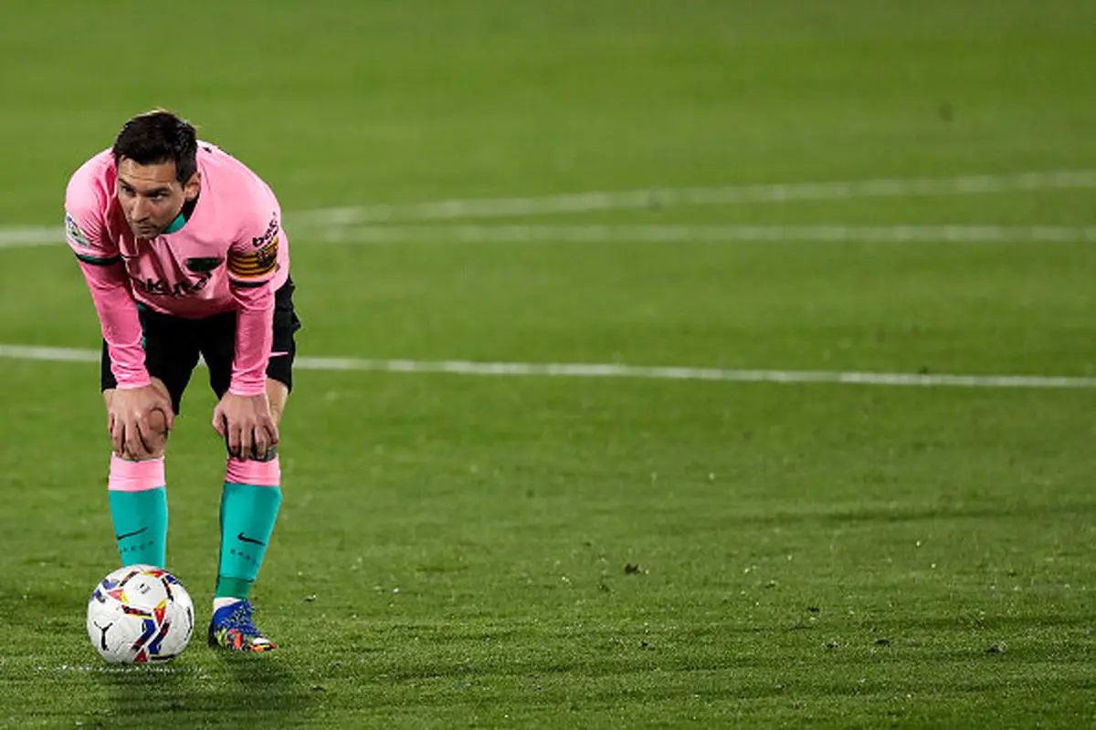 بنزین مسی تمام شده است!