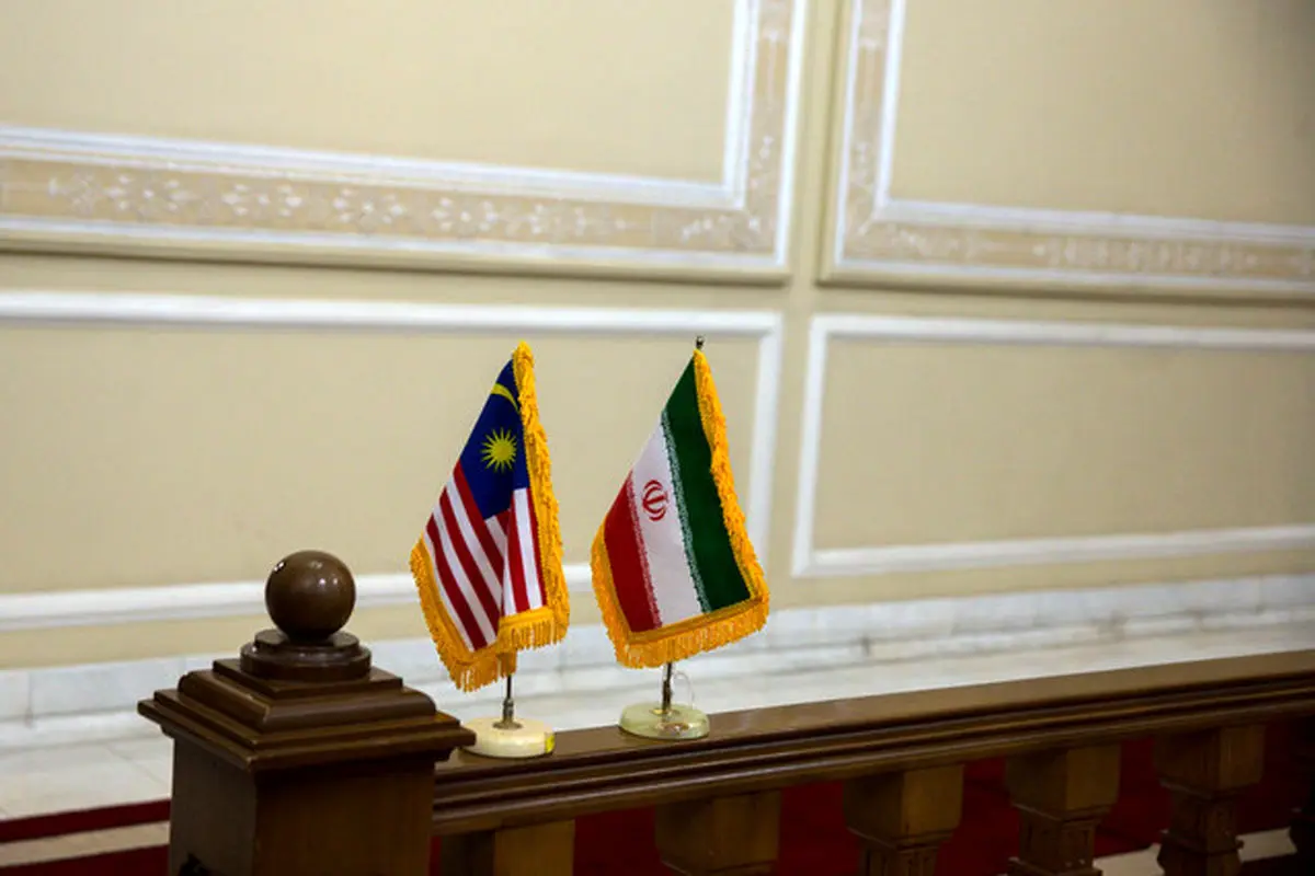 دولت‌های مسلمان از تحریم‌های ضد ایرانی آمریکا تبعیت نکنند