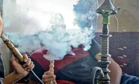 قلیان کشیدن در شرایط قرمز تهران!