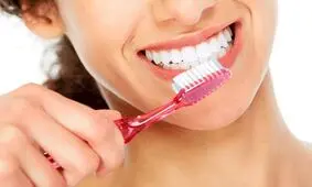 مسواک بزنید کرونا نگیرید